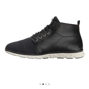 Timberland Leather Boot with sensorflex comfort system - Men’s size 10.5